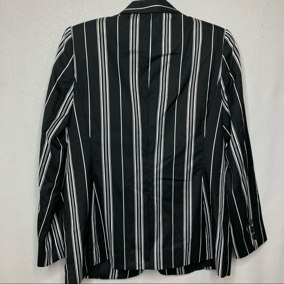 Vince Camuto Striped Pocket-Flap Blazer - Picture 3 of 12